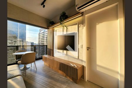 Sala de apartamento à venda com 1 quarto, 31m² em Vila Olímpia, São Paulo