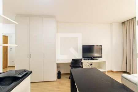 Cozinha de apartamento para alugar com 1 quarto, 31m² em Centro, Curitiba