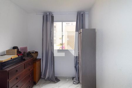 Quarto 1 de apartamento para alugar com 2 quartos, 42m² em Parque São Lourenço, São Paulo