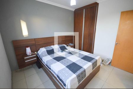 Apartamento à venda com 3 quartos, 120m² em Planalto, Belo Horizonte