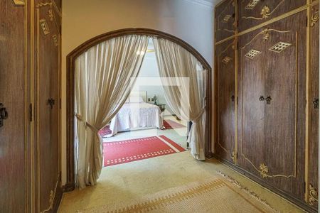 Casa à venda com 4 quartos, 604m² em Vila Madalena, São Paulo