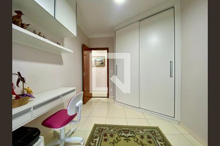 Quarto de apartamento para alugar com 4 quartos, 157m² em Guilhermina, Praia Grande