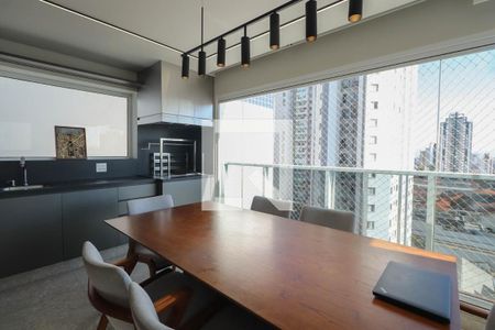 Sacada de apartamento à venda com 3 quartos, 118m² em Chácara Santo Antônio (zona Leste), São Paulo