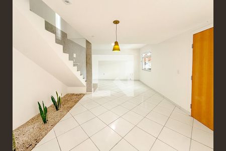 Sala de Jantar de casa para alugar com 3 quartos, 120m² em Areias, São José