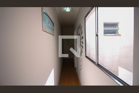 Corredor de casa à venda com 3 quartos, 110m² em Vila Mendes, São Paulo