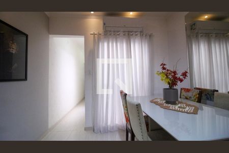 Sala de casa à venda com 3 quartos, 110m² em Vila Mendes, São Paulo