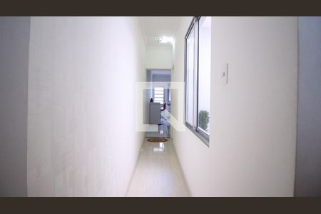 Corredor de casa à venda com 3 quartos, 110m² em Vila Mendes, São Paulo