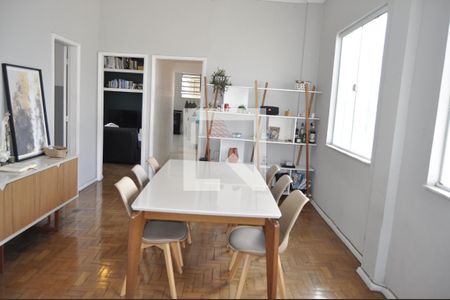 Sala de casa à venda com 3 quartos, 110m² em Inhaúma, Rio de Janeiro