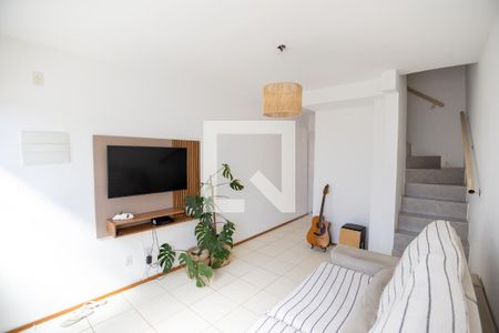 Sala de casa de condomínio para alugar com 2 quartos, 64m² em Guaratiba, Rio de Janeiro