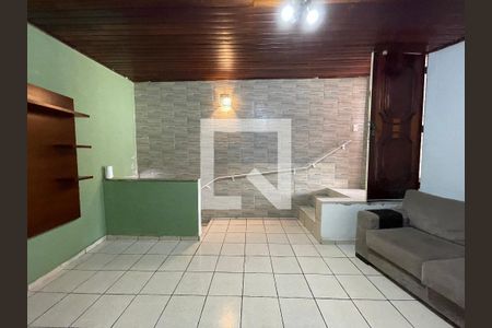 Sala de casa para alugar com 3 quartos, 100m² em Rio Pequeno, São Paulo