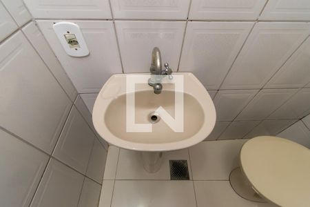 Lavabo da Sala de casa para alugar com 2 quartos, 84m² em Vila Alzira, São Paulo