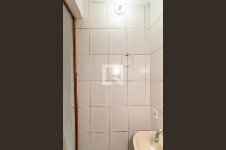 Lavabo da Sala de casa para alugar com 2 quartos, 84m² em Vila Alzira, São Paulo