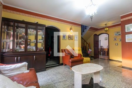 Sala de casa à venda com 6 quartos, 203m² em Vila Carrão, São Paulo