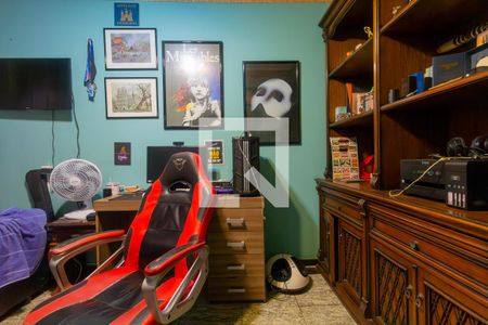 Quarto 1 de casa à venda com 6 quartos, 203m² em Vila Carrão, São Paulo