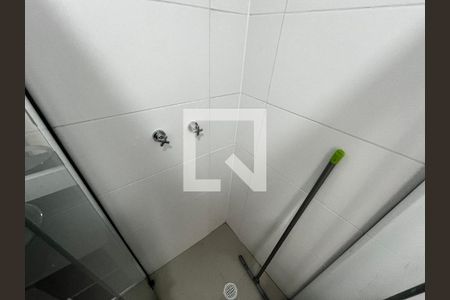 Banheiro de apartamento à venda com 2 quartos, 43m² em Sítio do Mandaqui, São Paulo