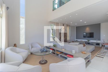 Sala de casa à venda com 4 quartos, 450m² em São Bento, Belo Horizonte