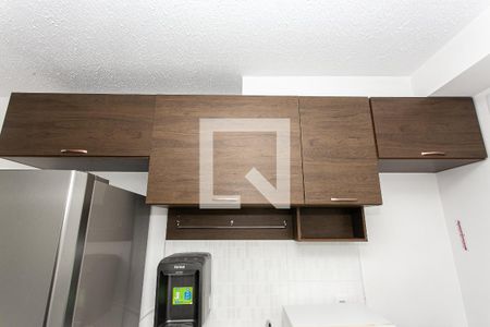 Cozinha de apartamento para alugar com 1 quarto, 27m² em Penha de França, São Paulo