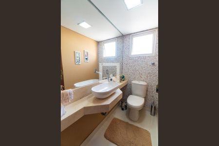 Lavabo de apartamento à venda com 3 quartos, 209m² em Jardim Prudência, São Paulo