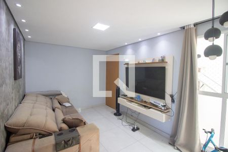 Sala de apartamento para alugar com 2 quartos, 47m² em Chácaras Califórnia, Contagem