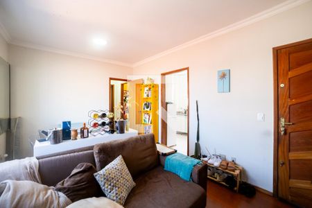 Sala de apartamento à venda com 2 quartos, 80m² em Sagrada Família, Belo Horizonte
