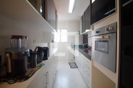 Cozinha de apartamento à venda com 3 quartos, 117m² em Jardim America, São Paulo