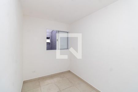 Quarto 2 de apartamento para alugar com 2 quartos, 50m² em Vila Medeiros, São Paulo