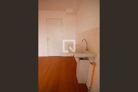 Sala/Cozinha de apartamento para alugar com 2 quartos, 29m² em Jardim Monte Kemel, São Paulo