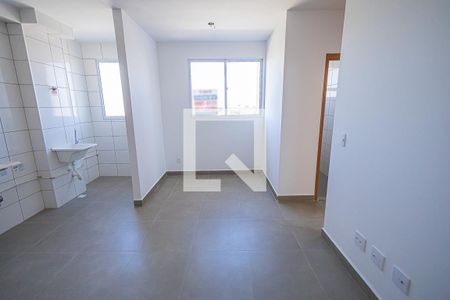 Sala de apartamento à venda com 2 quartos, 43m² em Guarani, Belo Horizonte