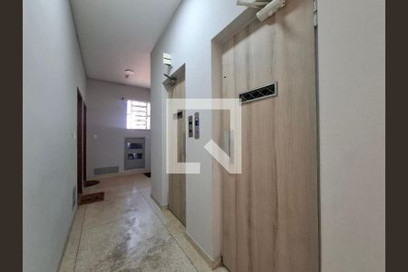 Corredor de apartamento à venda com 1 quarto, 28m² em Lapa, Rio de Janeiro