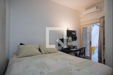 Quarto 2 de apartamento à venda com 3 quartos, 100m² em Bom Fim, Porto Alegre