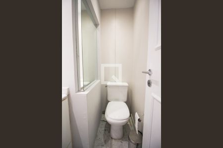 Lavabo de apartamento à venda com 2 quartos, 72m² em Vila Nova Conceição, São Paulo