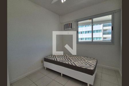 Quarto de apartamento à venda com 2 quartos, 70m² em Barra da Tijuca, Rio de Janeiro