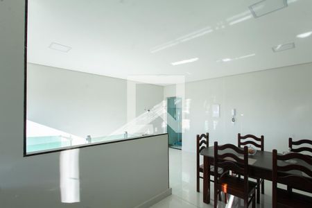 Cozinha de casa à venda com 2 quartos, 70m² em Jardim Leblon, Belo Horizonte