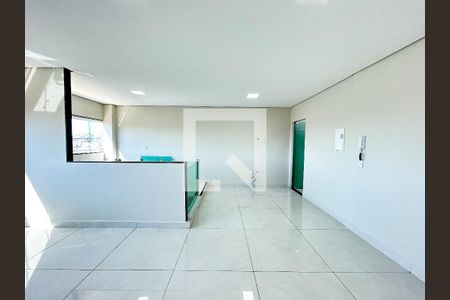 Sala de casa à venda com 2 quartos, 70m² em Jardim Leblon, Belo Horizonte