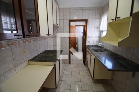 Cozinha de apartamento à venda com 3 quartos, 95m² em Bonfim, Campinas