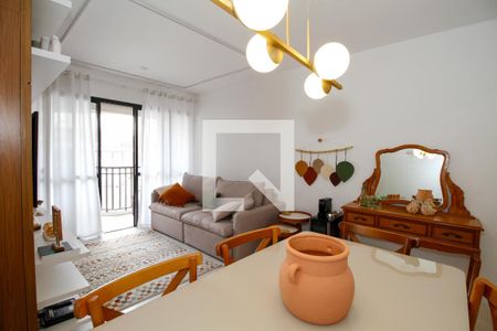 Sala  de apartamento à venda com 2 quartos, 66m² em Sumaré, São Paulo