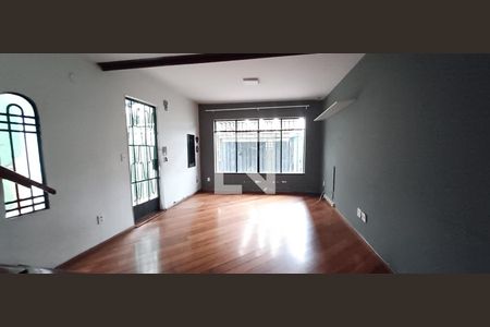 Sala de casa à venda com 3 quartos, 129m² em Campo Belo, São Paulo