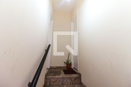 Entrada de casa para alugar com 1 quarto, 26m² em Itaquera, São Paulo