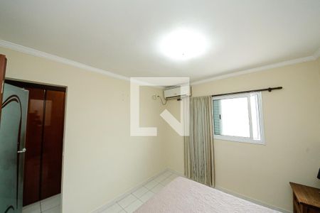 Suíte de casa de condomínio à venda com 3 quartos, 190m² em Jardim Angela (zona Leste), São Paulo