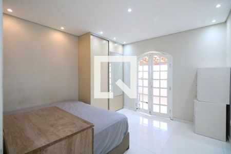 Casa à venda com 2 quartos, 237m² em Santa Maria, São Caetano do Sul