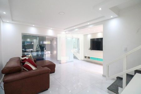 Casa à venda com 2 quartos, 237m² em Santa Maria, São Caetano do Sul