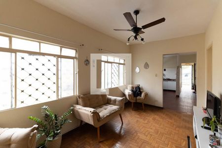 Sala da Casa 2 de casa à venda com 5 quartos, 200m² em Vila Nair, São Paulo