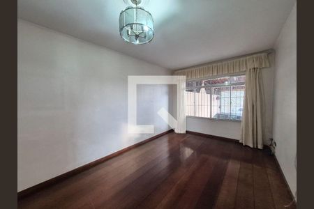 Casa à venda com 3 quartos, 373m² em Rio Pequeno, São Paulo