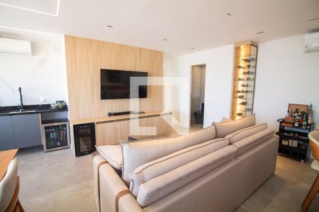 Sala de apartamento à venda com 2 quartos, 81m² em Santo Amaro, São Paulo