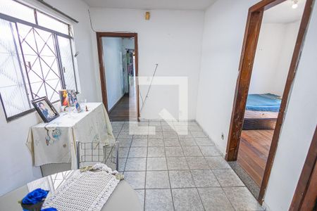 Copa de casa para alugar com 3 quartos, 360m² em Santa Branca, Belo Horizonte