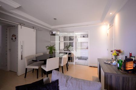 Sala de apartamento à venda com 2 quartos, 86m² em Vila Gumercindo, São Paulo