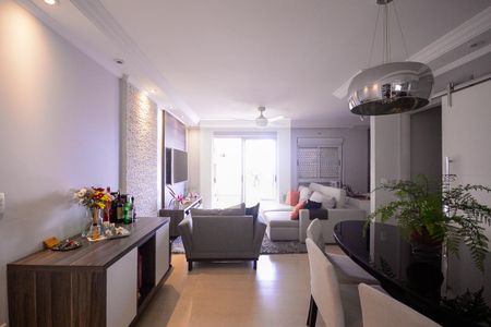 Sala de apartamento à venda com 2 quartos, 86m² em Vila Gumercindo, São Paulo