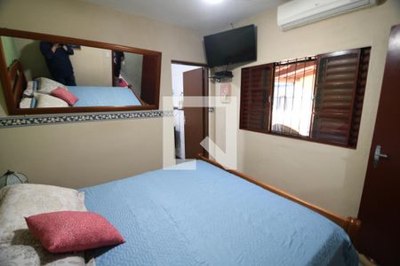 Suíte de casa à venda com 2 quartos, 250m² em Jardim Santa Genebra, Campinas