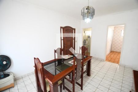 Sala 2 de casa para alugar com 3 quartos, 175m² em Novo Taquaral, Campinas