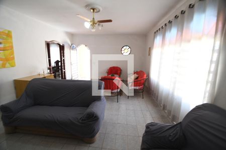 Sala 1 de casa para alugar com 3 quartos, 175m² em Novo Taquaral, Campinas